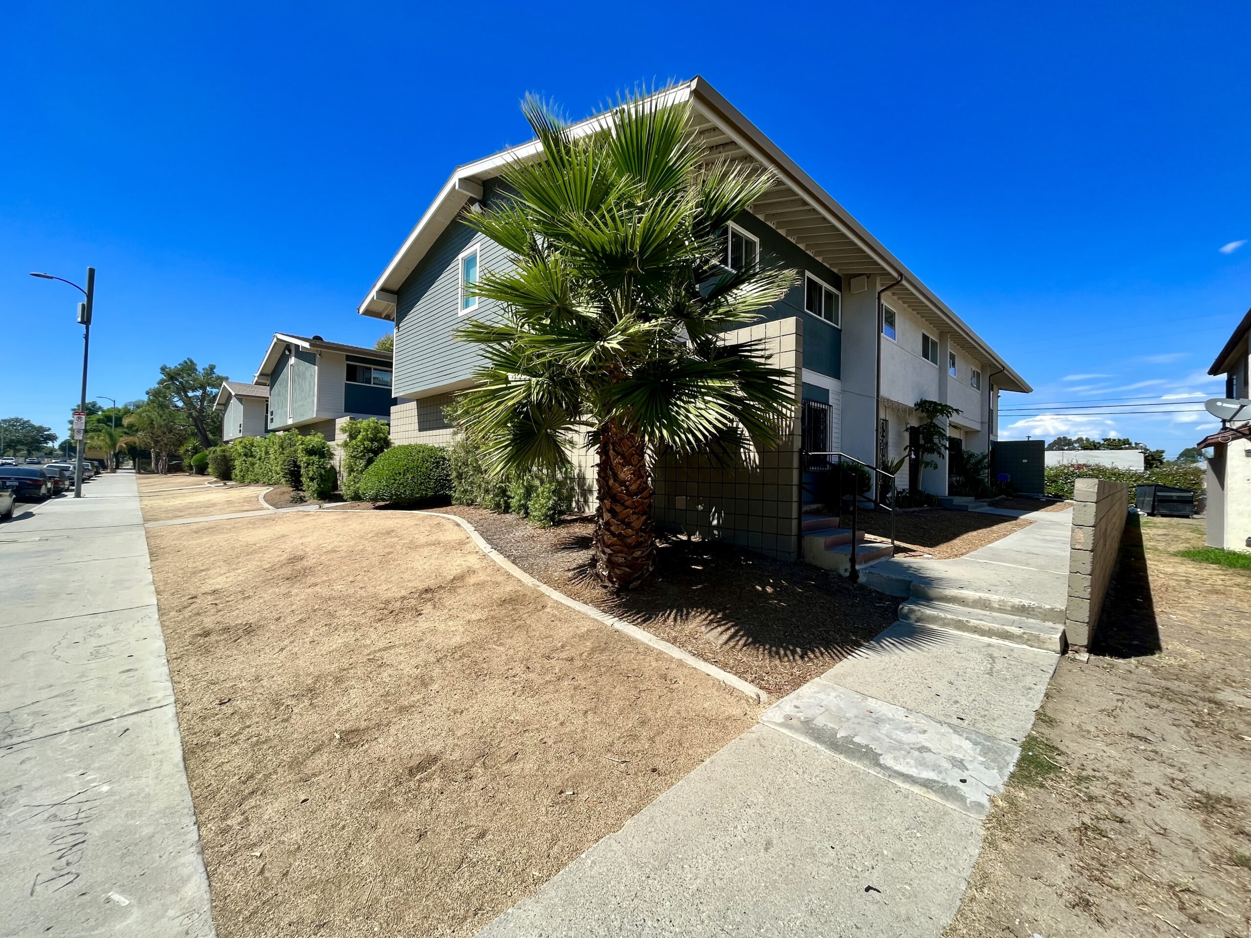 five los angeles apartment buildings